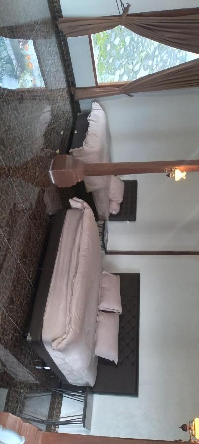 Joglo Kumpul Resort Cangkiran Ngoại thất bức ảnh