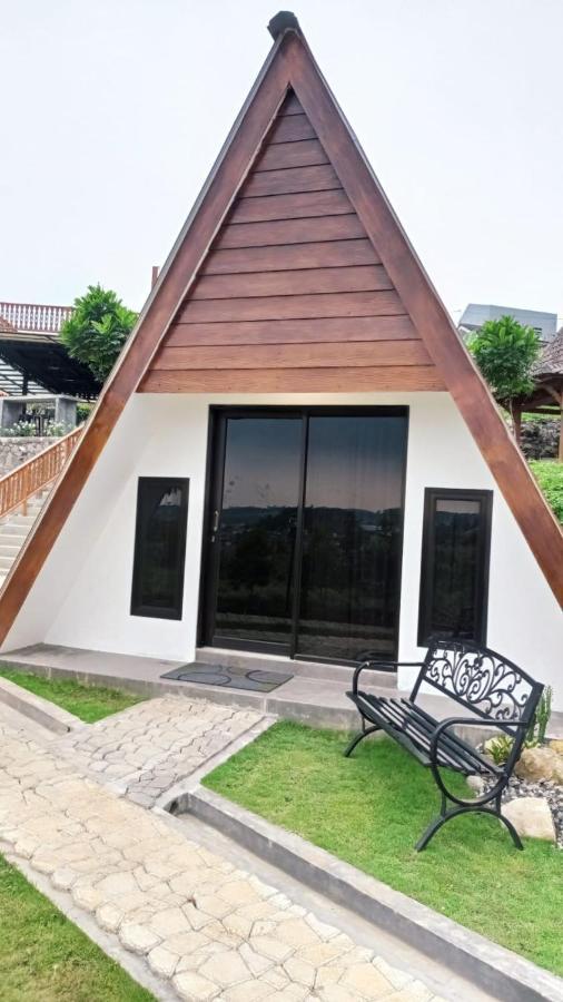 Joglo Kumpul Resort Cangkiran Ngoại thất bức ảnh